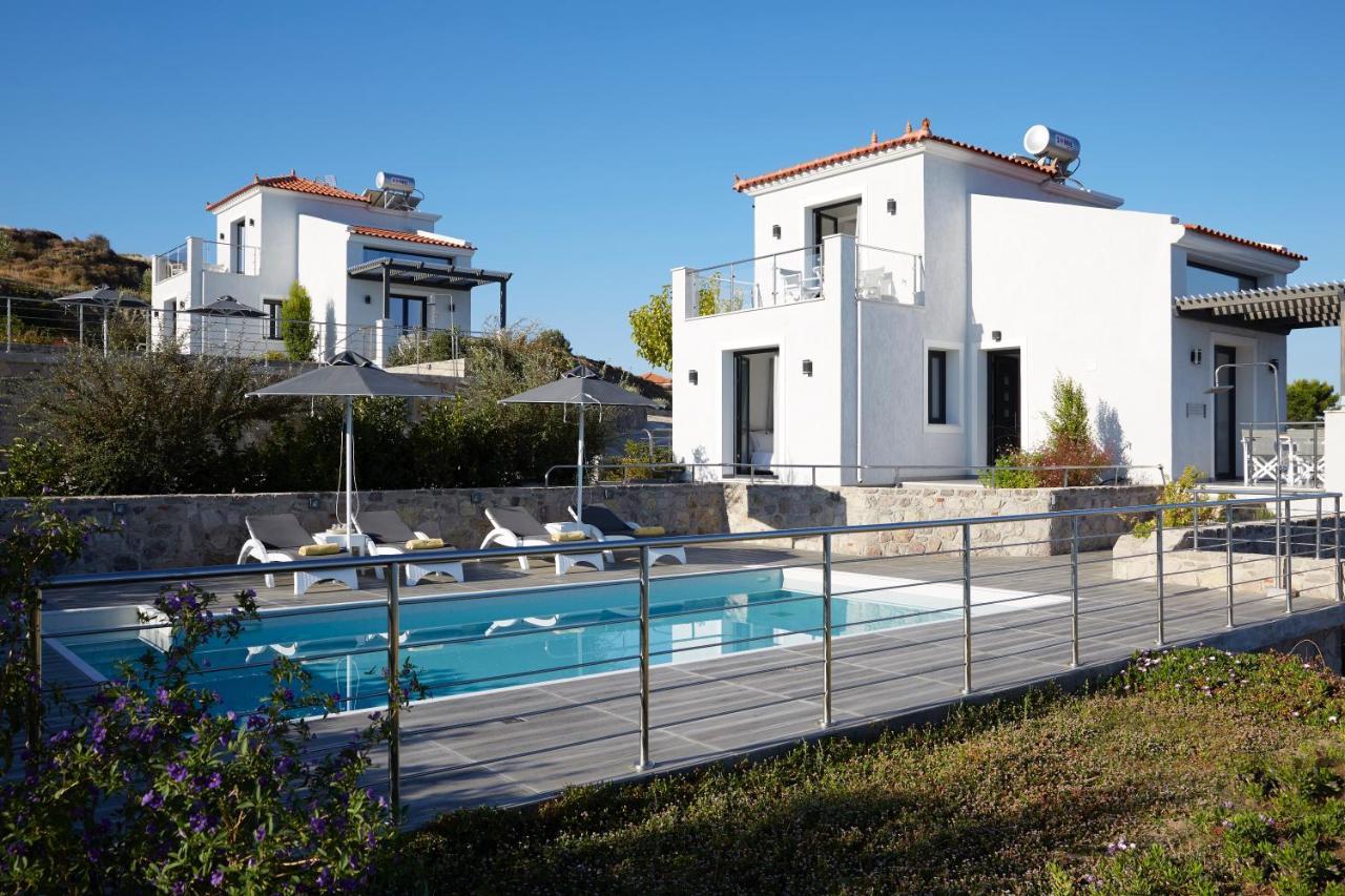 Eleia Seafront Rooms & Villas Pétra Extérieur photo