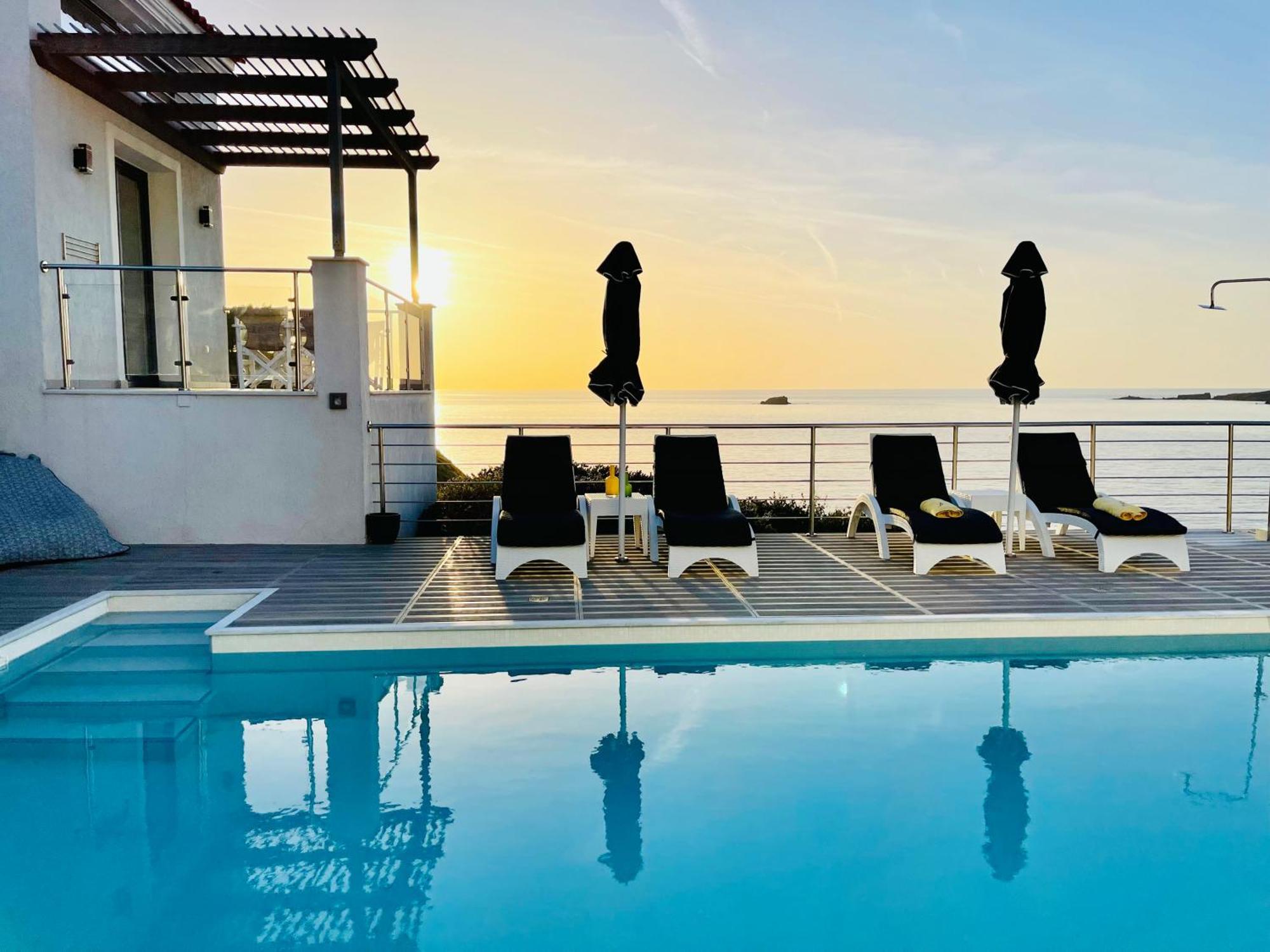 Eleia Seafront Rooms & Villas Pétra Extérieur photo