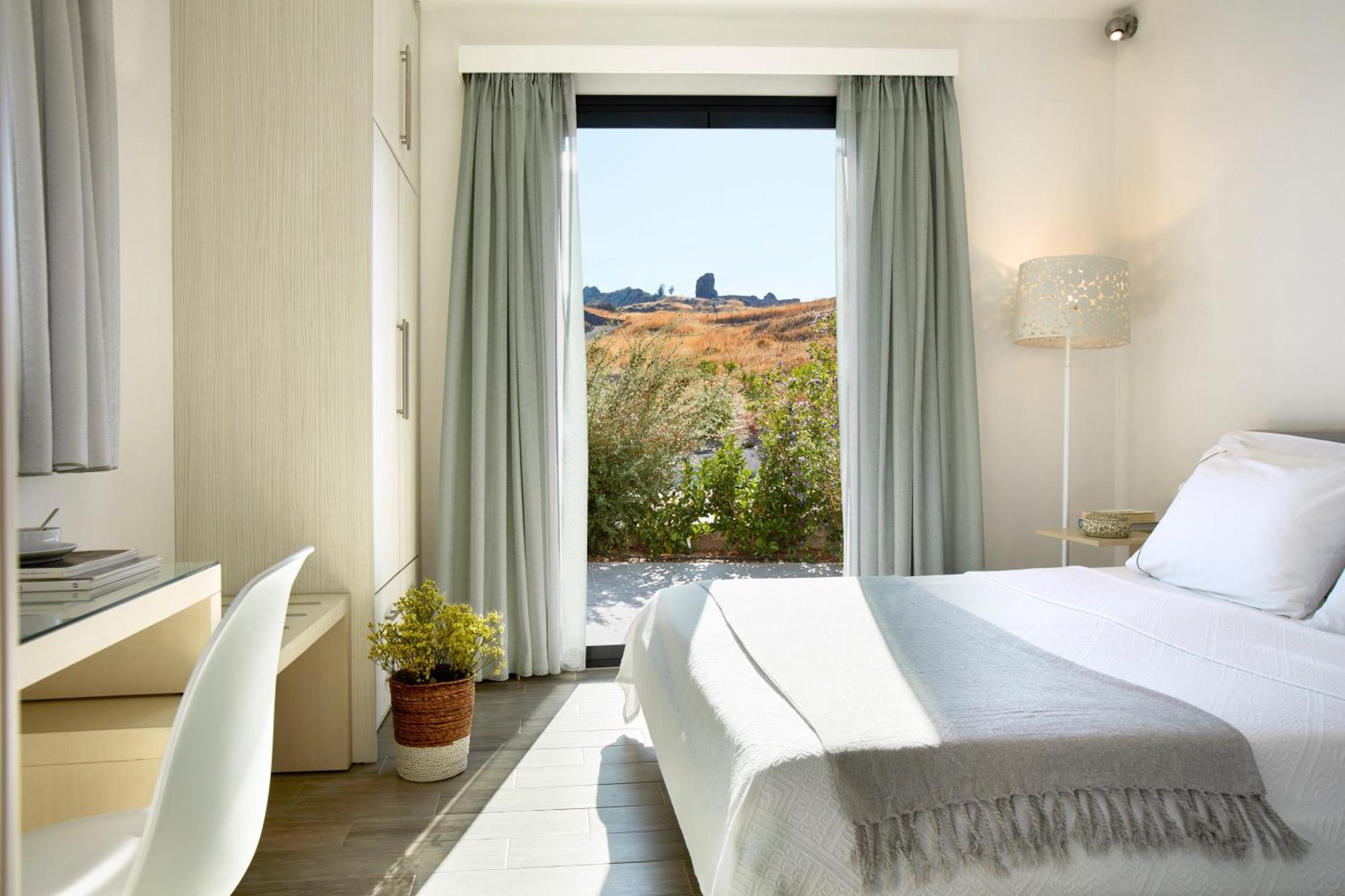 Eleia Seafront Rooms & Villas Pétra Extérieur photo