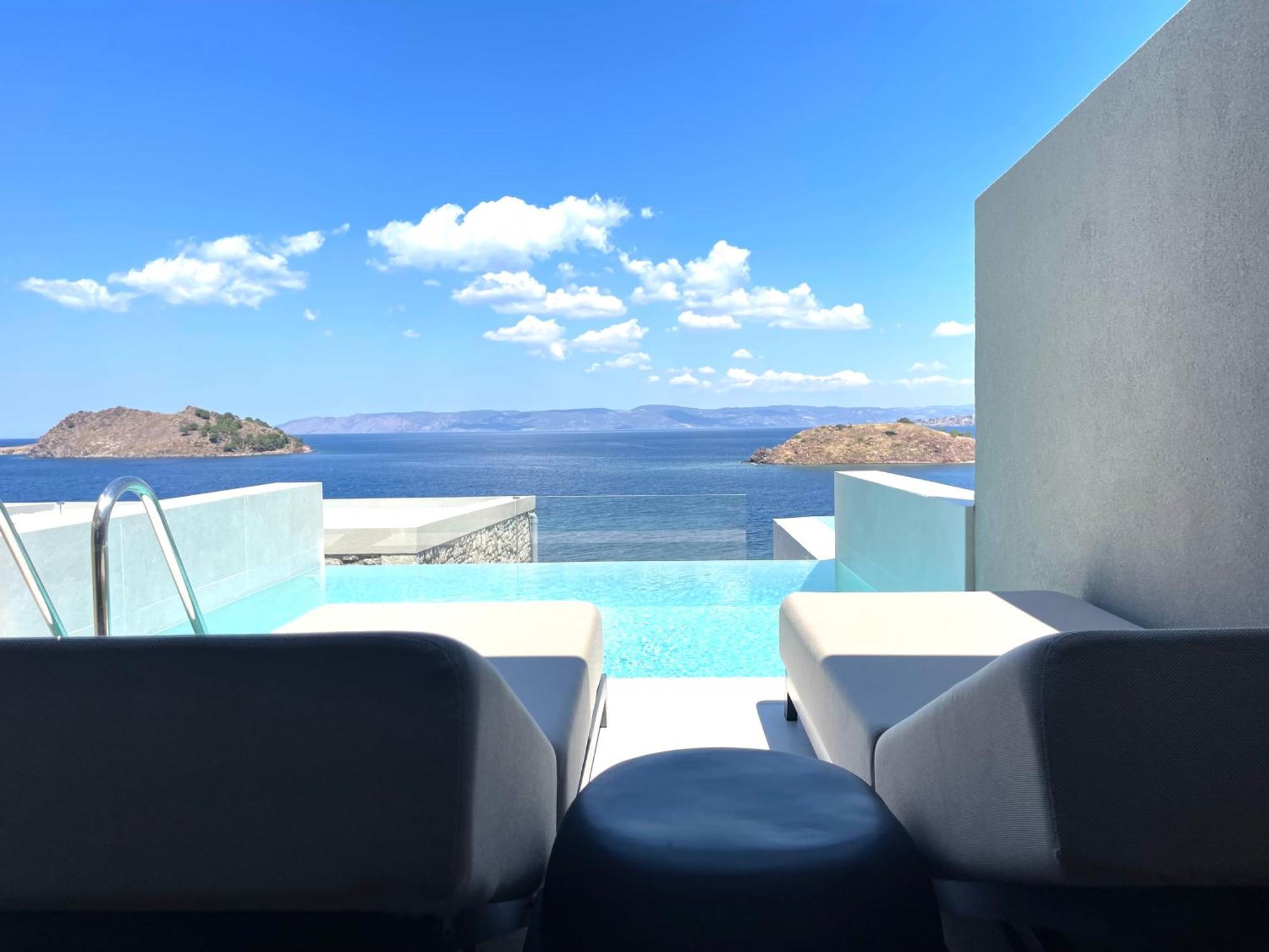 Eleia Seafront Rooms & Villas Pétra Extérieur photo