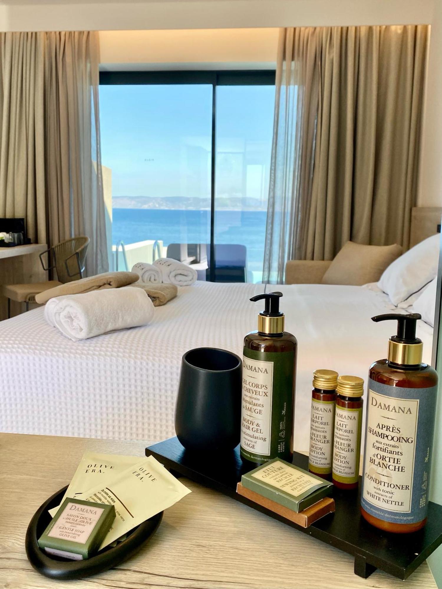 Eleia Seafront Rooms & Villas Pétra Extérieur photo