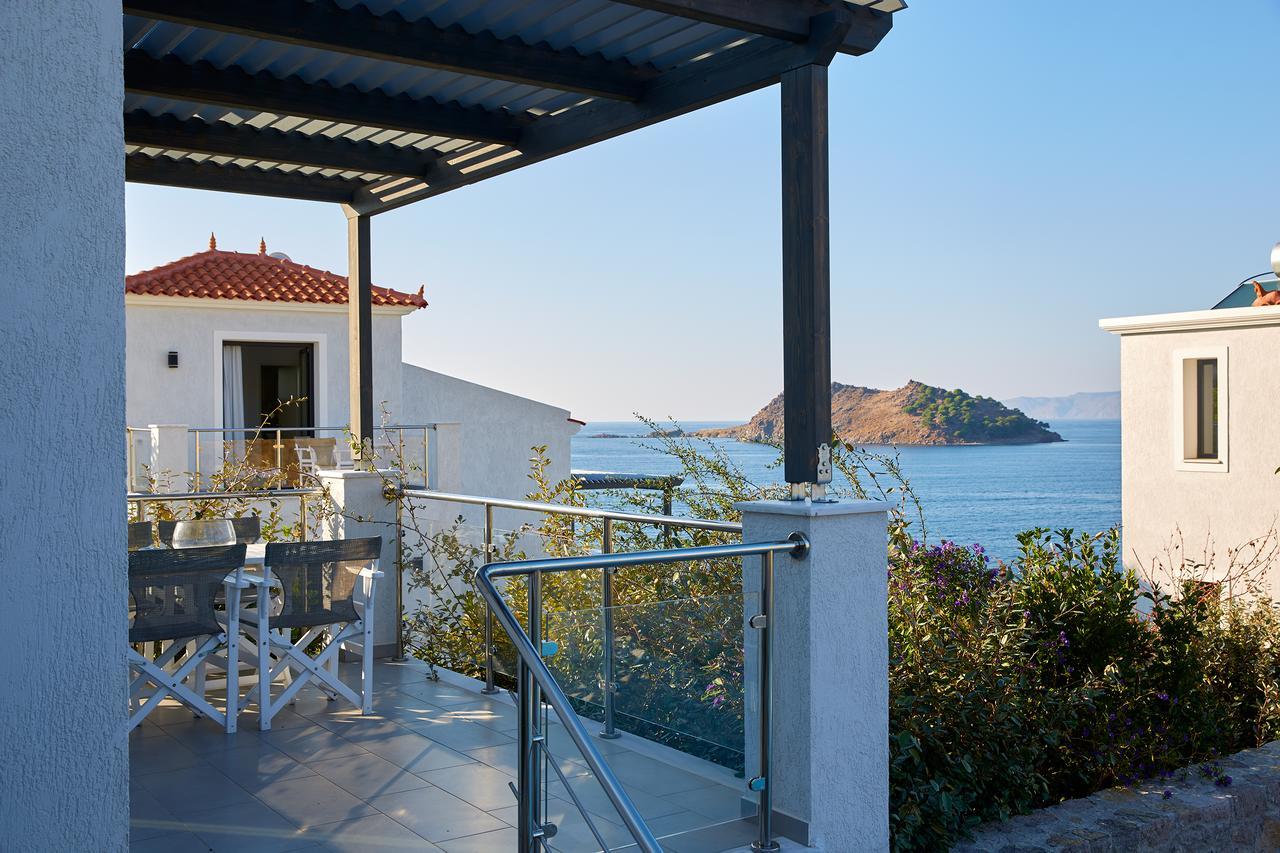 Eleia Seafront Rooms & Villas Pétra Extérieur photo