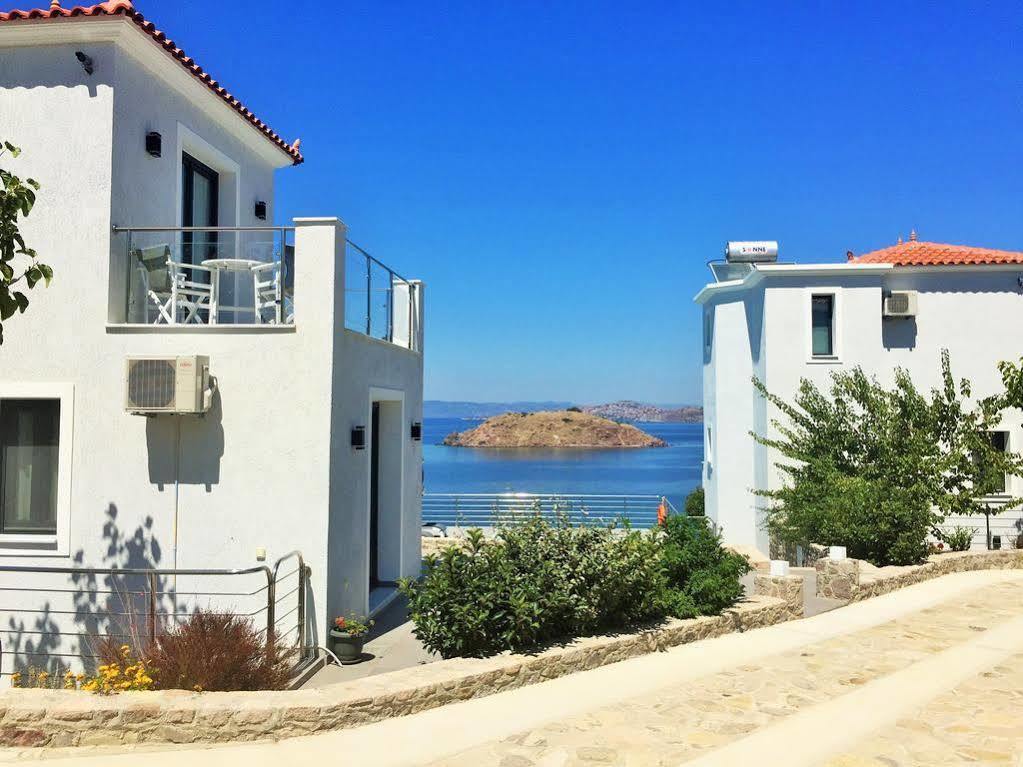 Eleia Seafront Rooms & Villas Pétra Extérieur photo